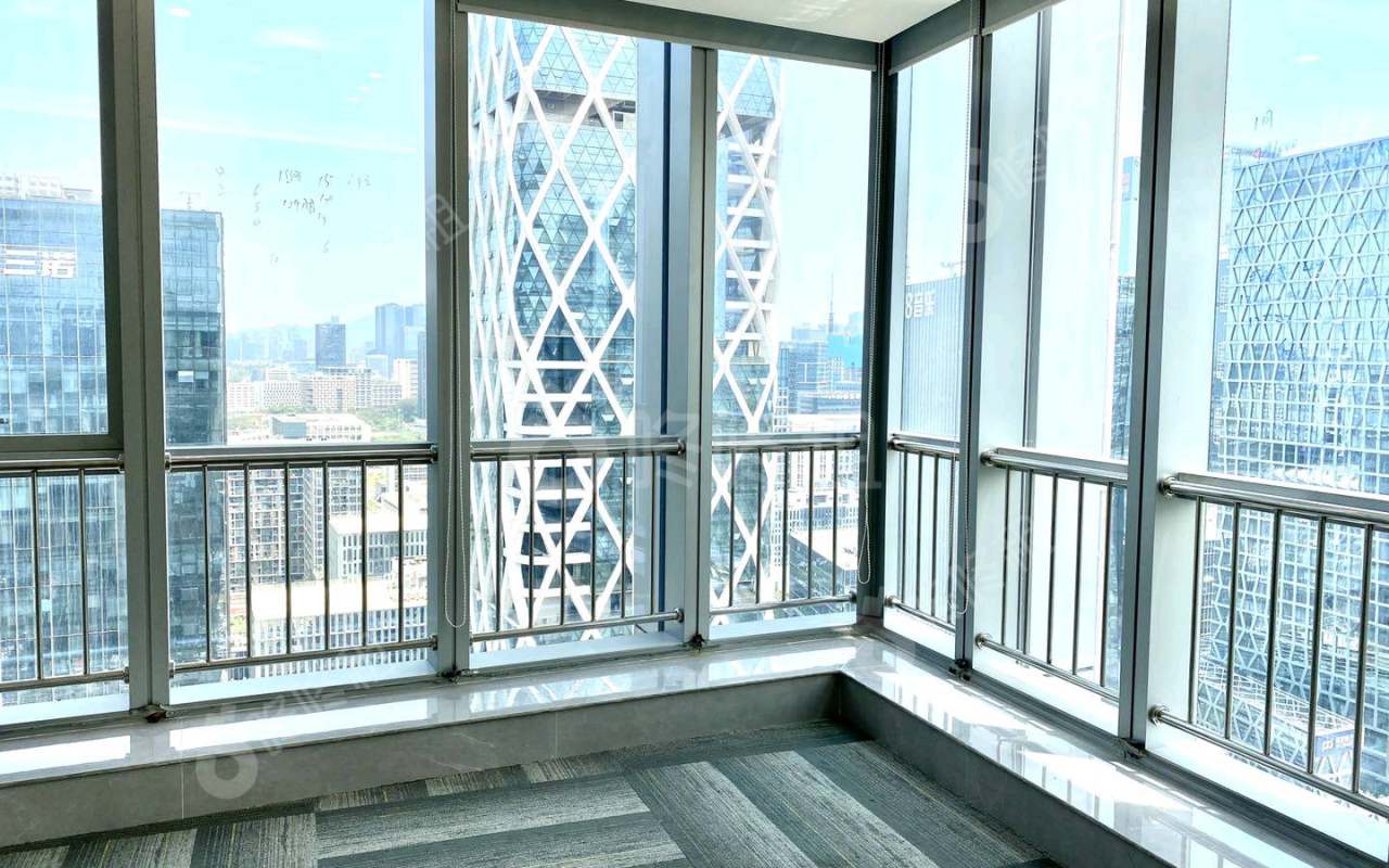 天威视讯大厦（有线信息传输大厦）_255平_豪装_办公室开间