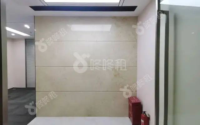 中洲控股中心_119平_豪装_办公室房源出租