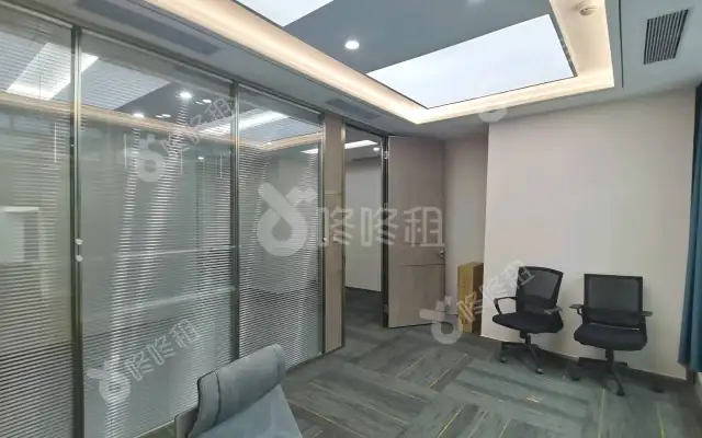 中洲控股中心_119平_豪装_办公室房源出租