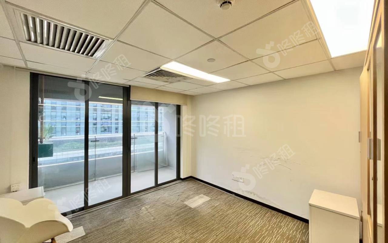 深圳湾科技生态园_450平_简装_办公室隔间