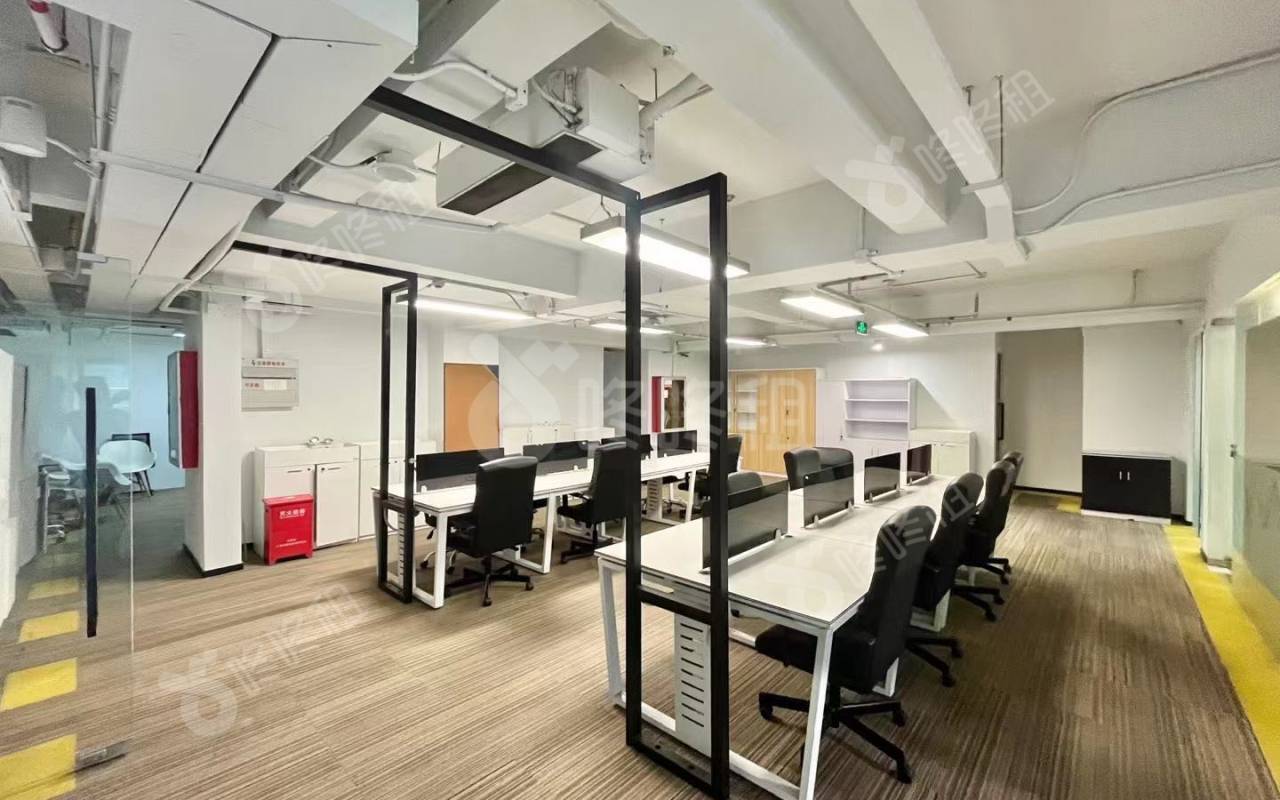 深圳湾科技生态园_450平_简装_办公室开间