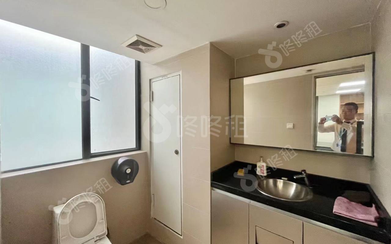 深圳湾科技生态园_450平_简装_办公室隔间