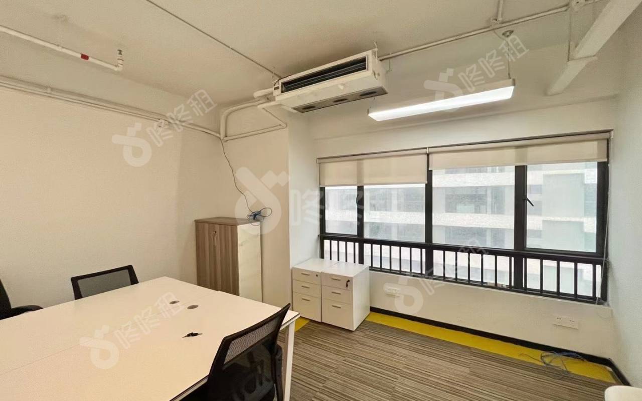 深圳湾科技生态园_450平_简装_办公室隔间