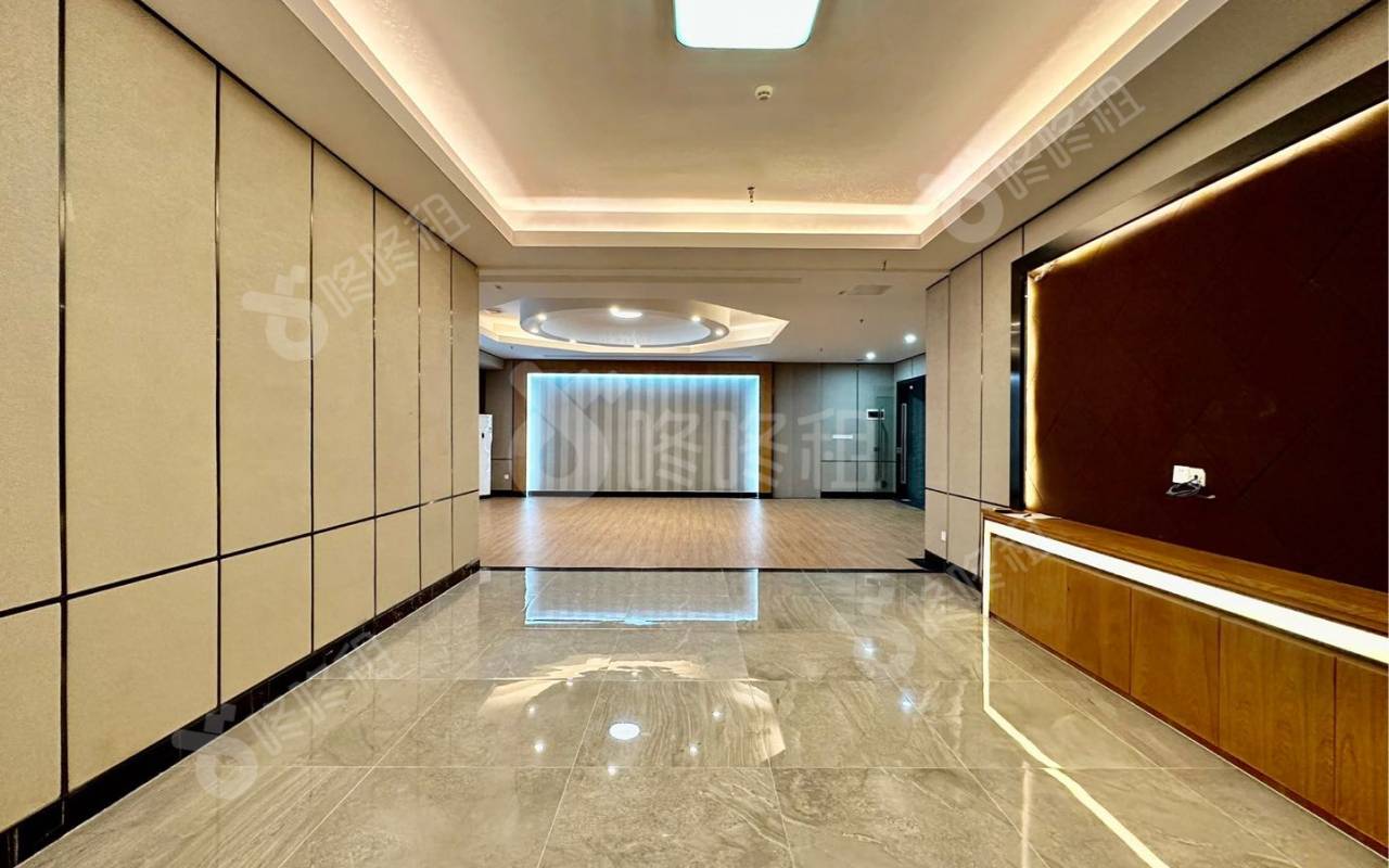 海大创意园_198平_豪装_办公室开间