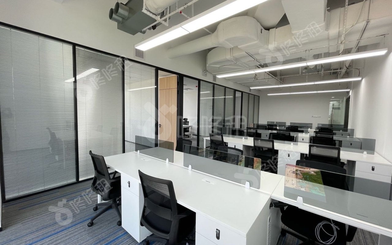 龙华数字创新中心_298平_精装_其他