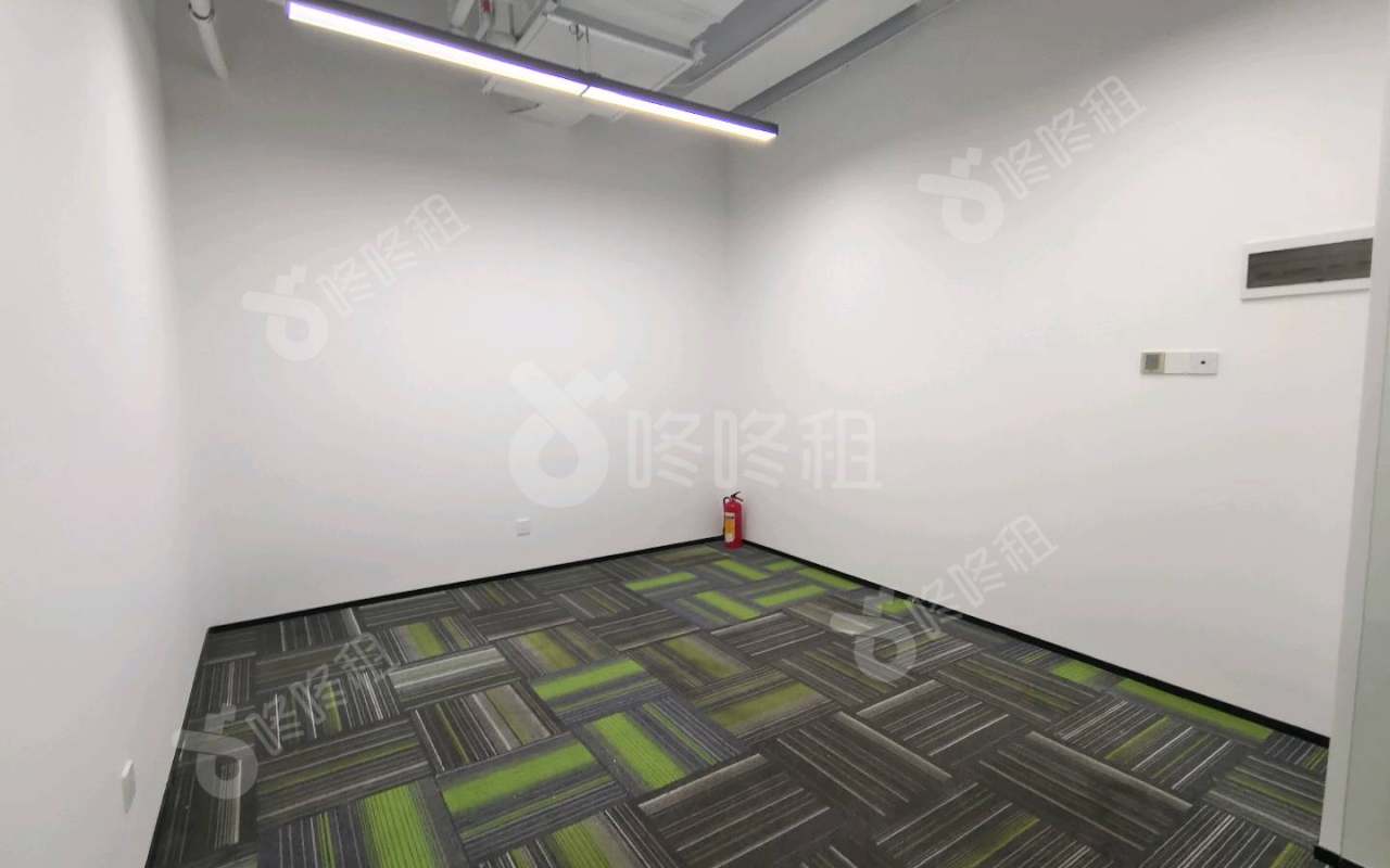 科兴科学园_26平_精装_办公室开间