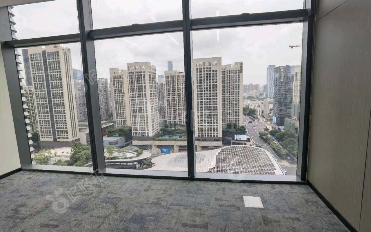 皇庭中心_208平_豪装_办公室隔间