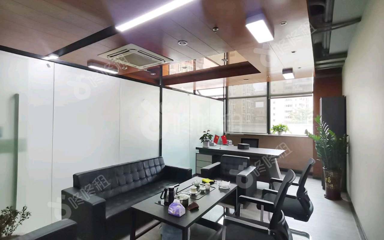 海大创意园_620平_精装_办公室开间