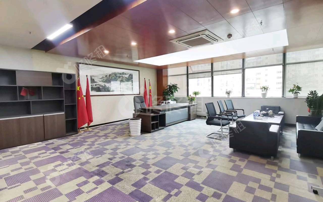 海大创意园_620平_精装_办公室开间