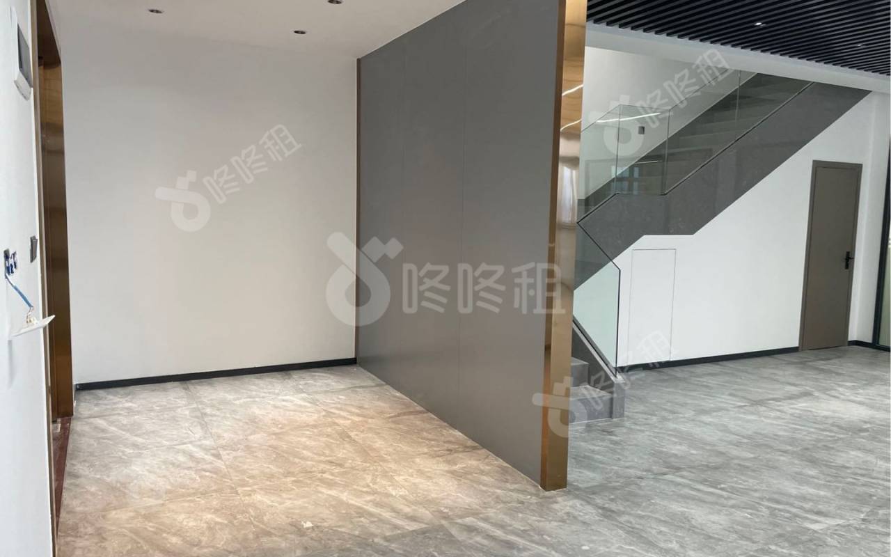 中粮紫云大厦_508平_精装_办公室开间