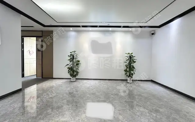 盈峰中心(易思博软件大厦)_619平米_精装_办公室房源出租