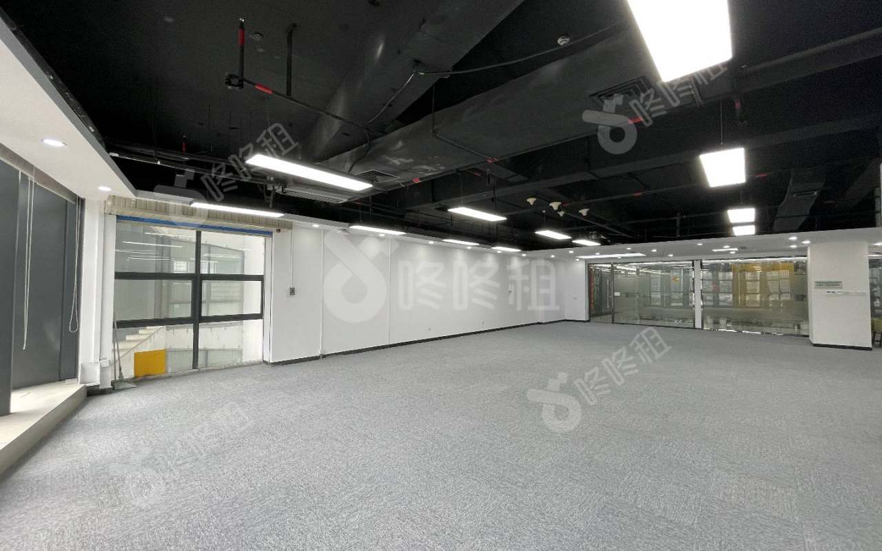 深圳市软件产业基地_488.8平_精装_办公室开间