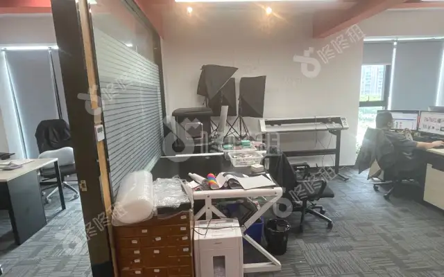 大梵设计大厦_90平_精装_办公室房源出租