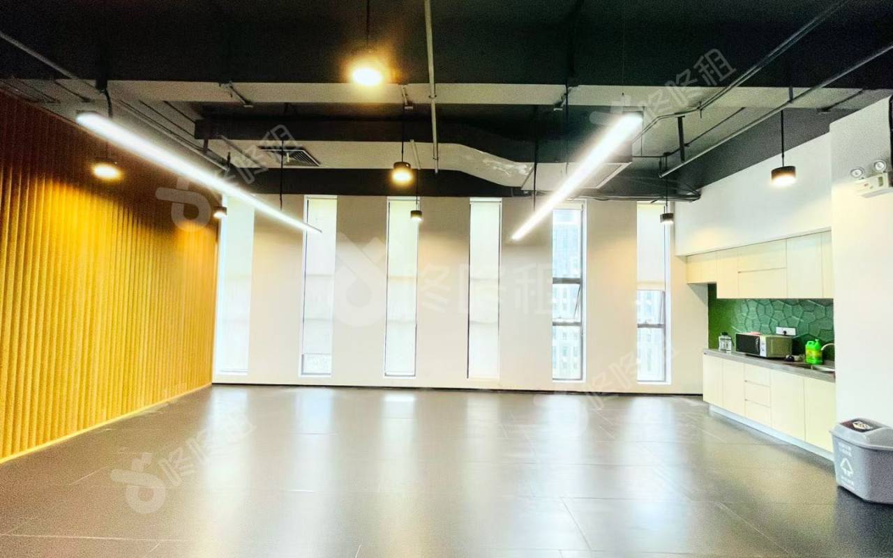 深圳市软件产业基地_1701平_豪装_办公室开间