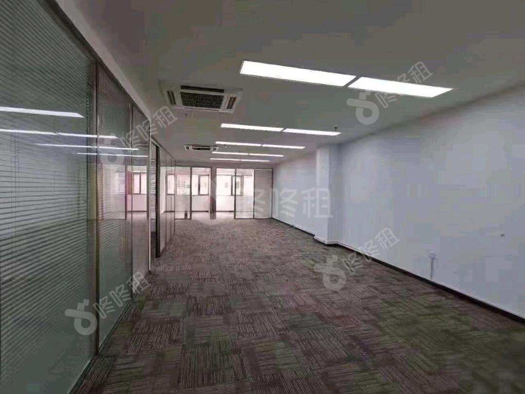 天经大厦_385平_精装_办公室开间