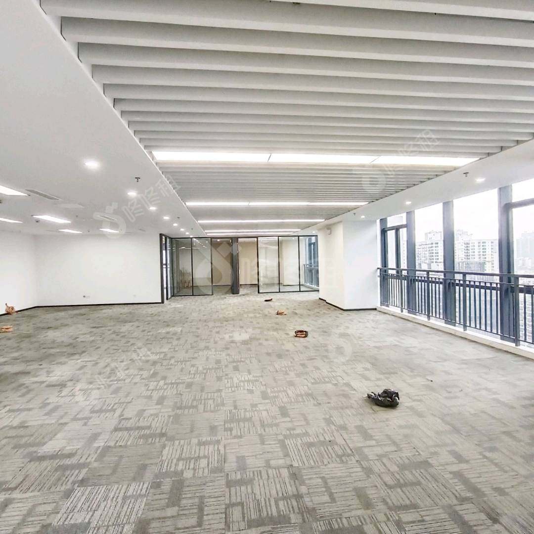 比克科技大厦_423平_精装_办公室开间