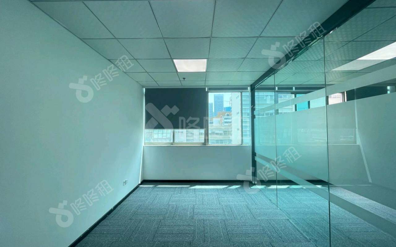 高新技术产业园(虚拟大学园)_305平_精装_办公室隔间