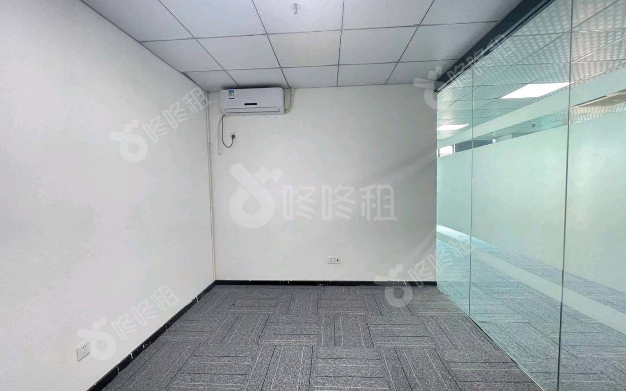 高新技术产业园(虚拟大学园)_305平_精装_办公室隔间