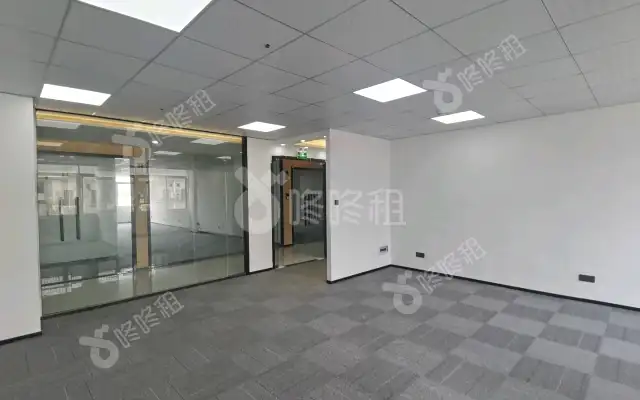 富裕顶大厦_100平_精装_办公室房源出租