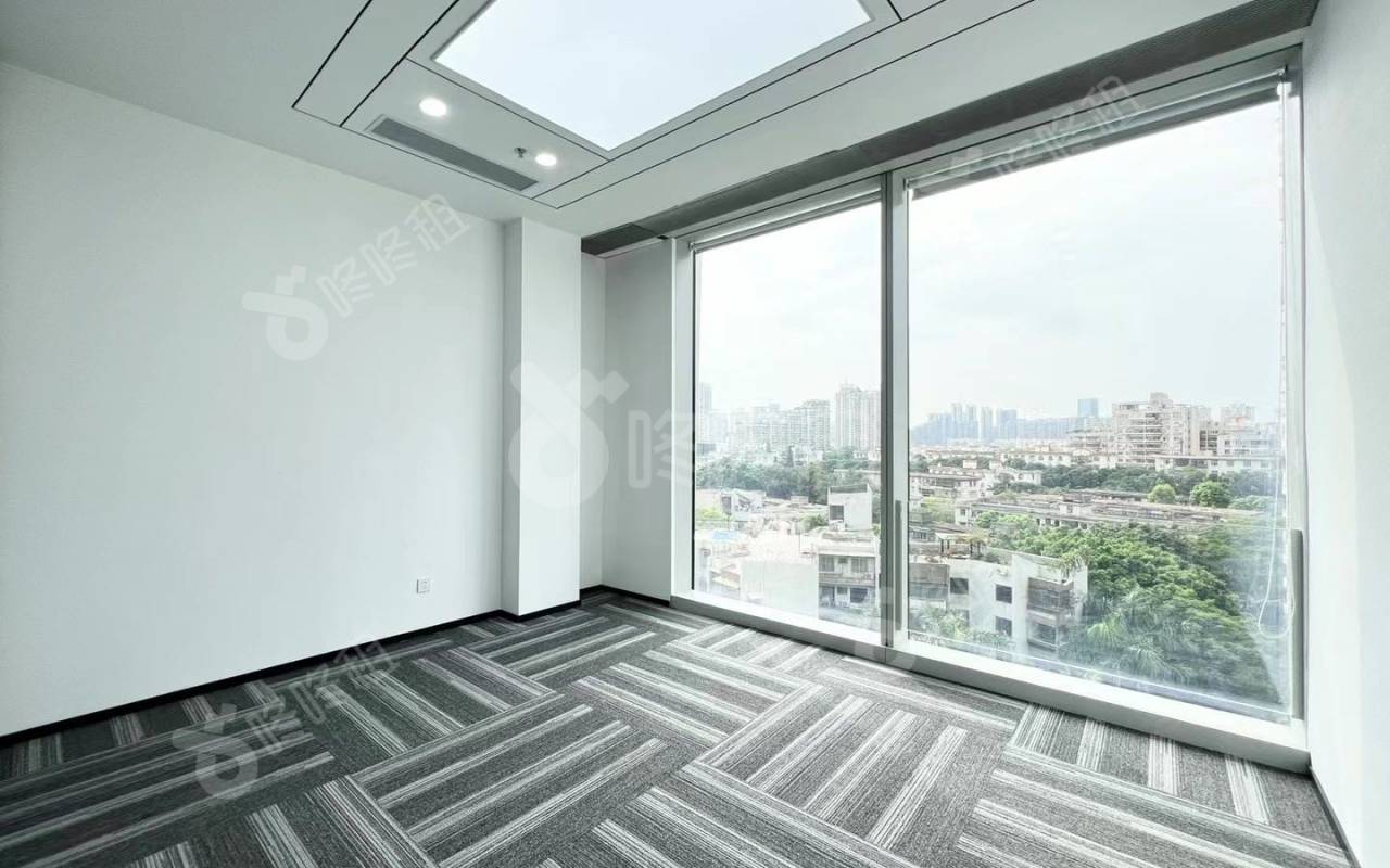 华侨城大厦_189平_精装_办公室隔间