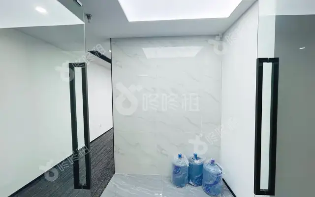 马家龙文化体育中心(马家龙文体中心)_71平_精装_办公室房源出租
