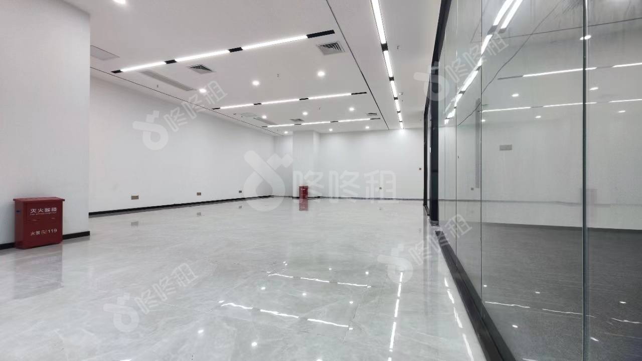 赛为大厦_280平_精装_办公室开间