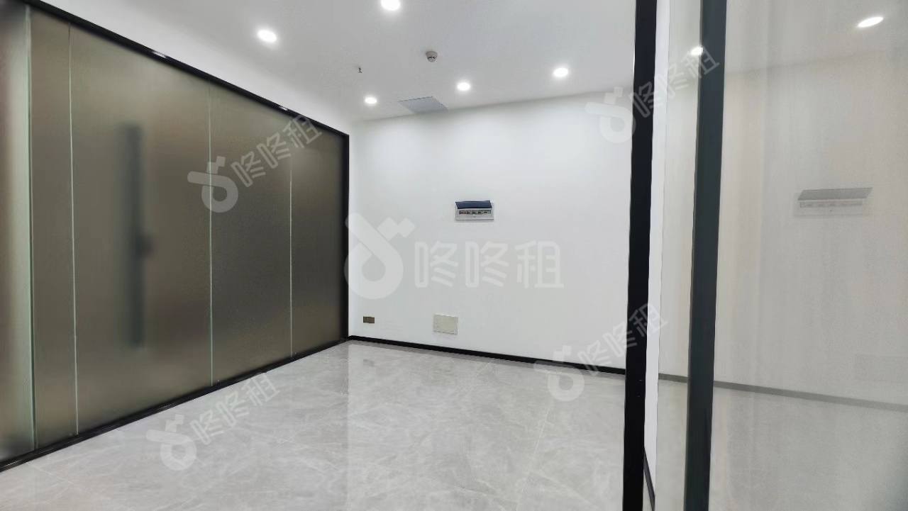 赛为大厦_280平_精装_办公室隔间