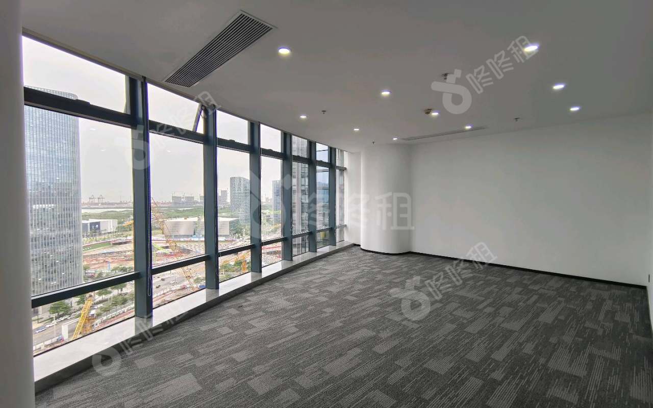 国际西岸商务大厦_567平_豪装_办公室隔间