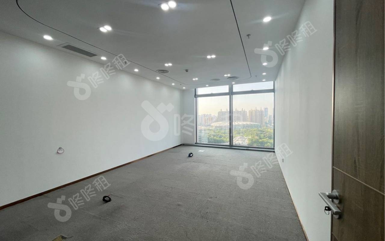 壹方中心_1555平_豪装_办公室隔间