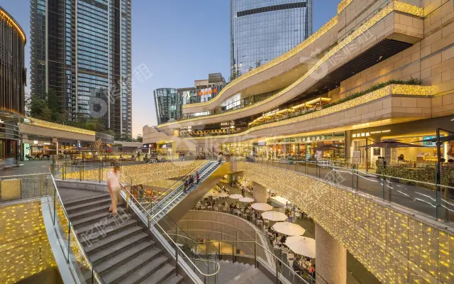 国际西岸商务大厦_出租/租金_楼盘外观图