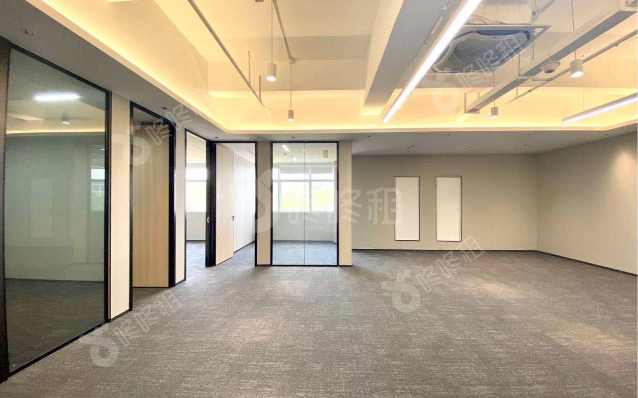 长园新材料港_190平_精装_办公室开间