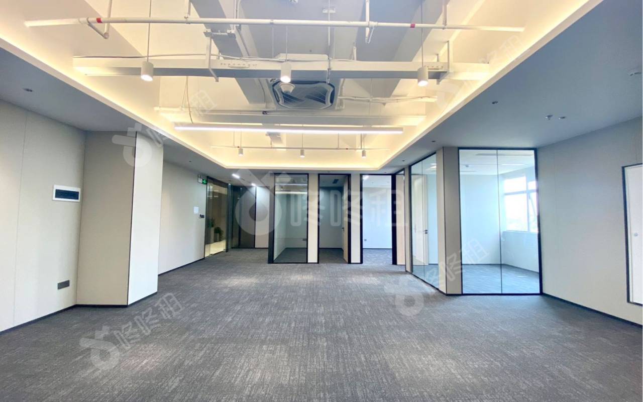 长园新材料港_190平_精装_办公室开间