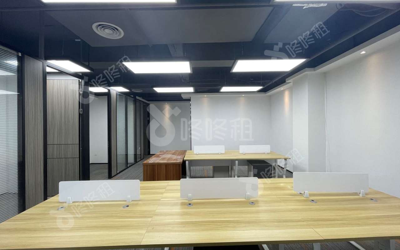 兰光科技大厦_268平_精装_办公室开间