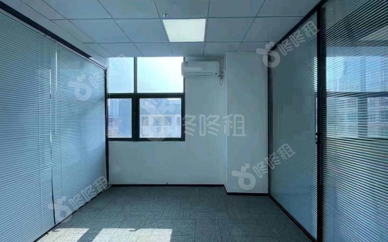 美路·鸣谷_120平_精装_办公室隔间