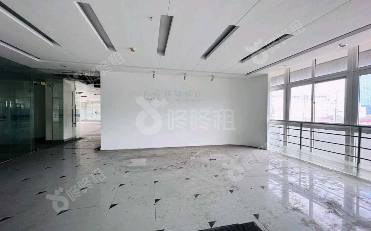 长园新材料港_803平_精装_办公室开间