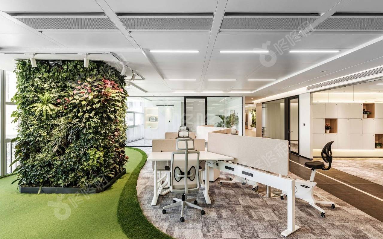 湾厦中心_2232平_豪装_办公室开间