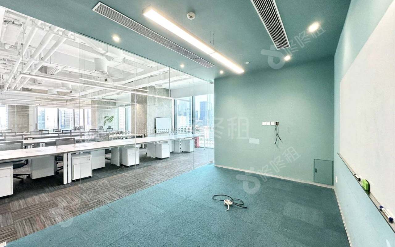 光启未来中心_357平_豪装_办公室开间