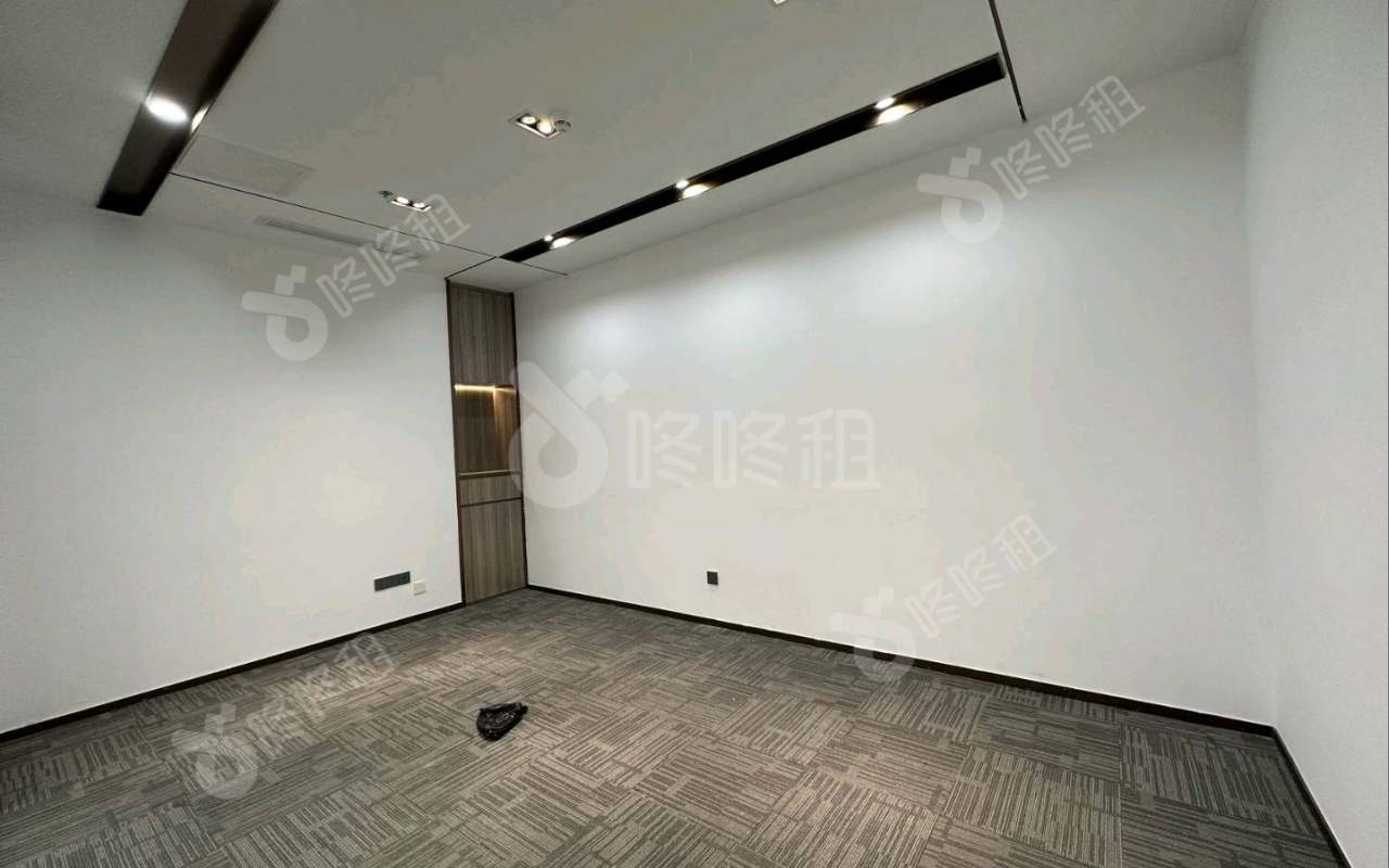 稻兴环球科创中心（信义领域）_301平_精装_办公室隔间