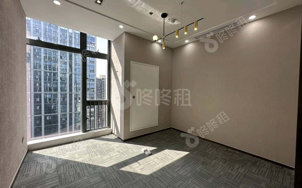 稻兴环球科创中心（信义领域）_301平_精装_办公室隔间