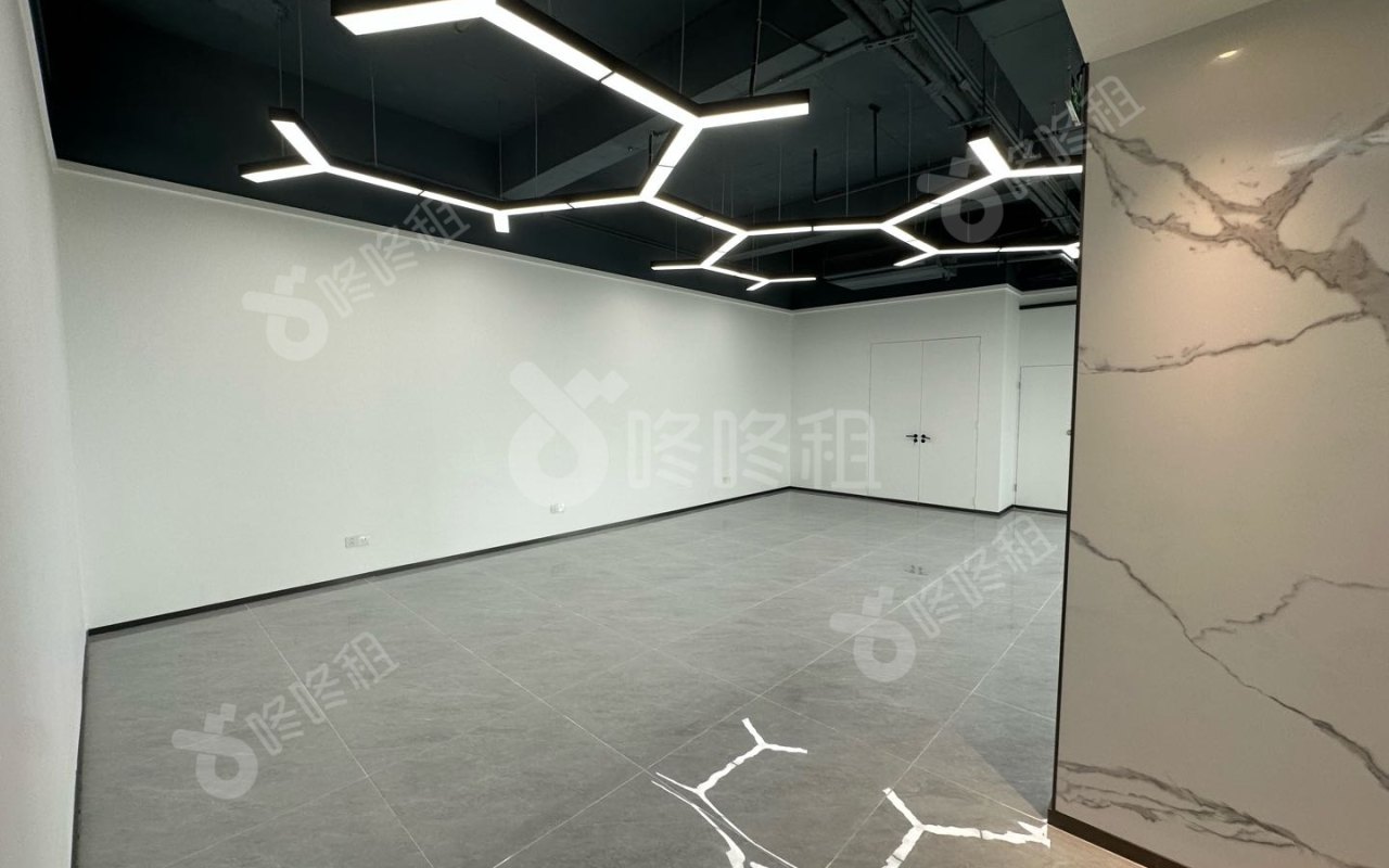 海谷科技大厦_386平_精装_办公室开间