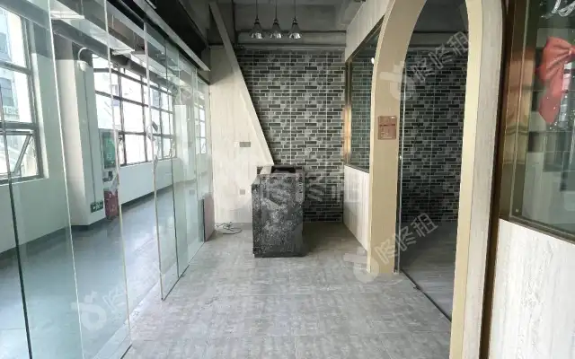 华侨城创意文化园_155平_精装_办公室房源出租