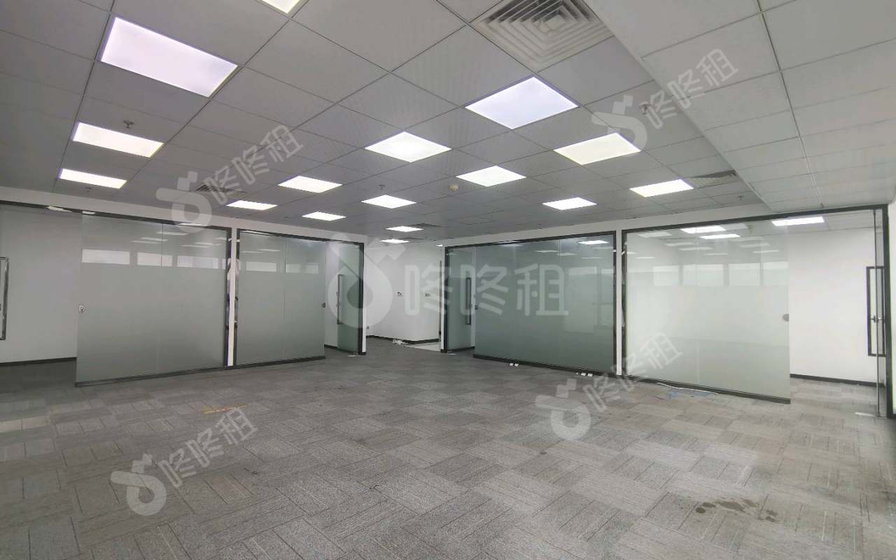 田厦金牛广场_242.48平_精装_办公室开间