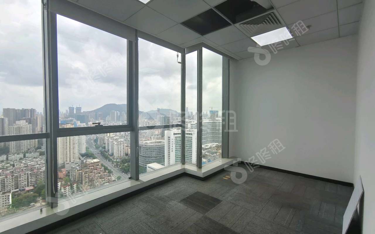 田厦金牛广场_242.48平_精装_办公室隔间