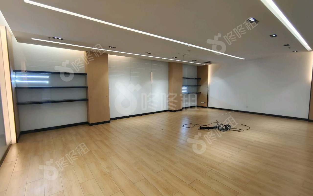 万海大厦_1874平_豪装_办公室隔间