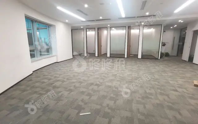瑞思国际_245平米_精装_办公室房源出租