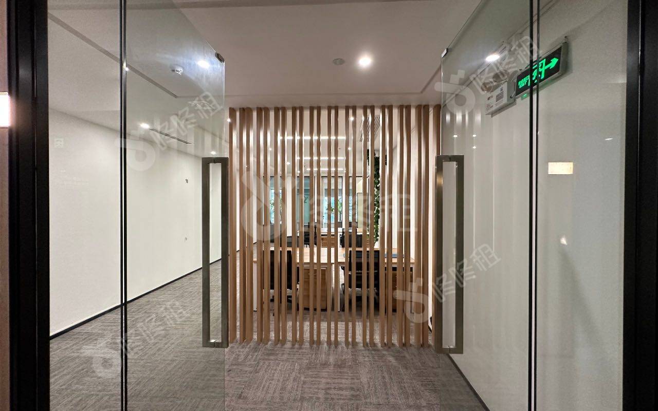 瑞思国际_138平_精装_前台