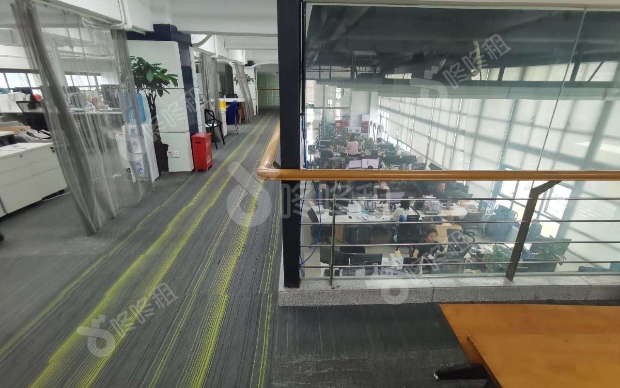 博讯大厦_720平_精装_办公室隔间