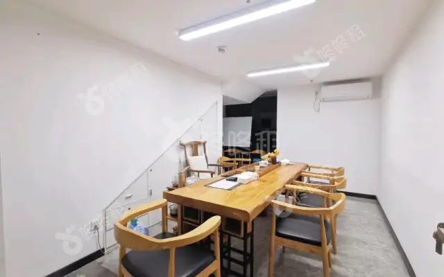 宝星智荟城_500平_精装_办公室房源出租