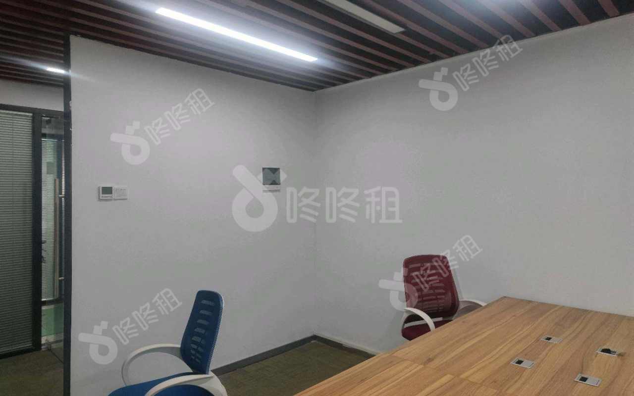 宏发万悦山大厦_203平_精装_前台