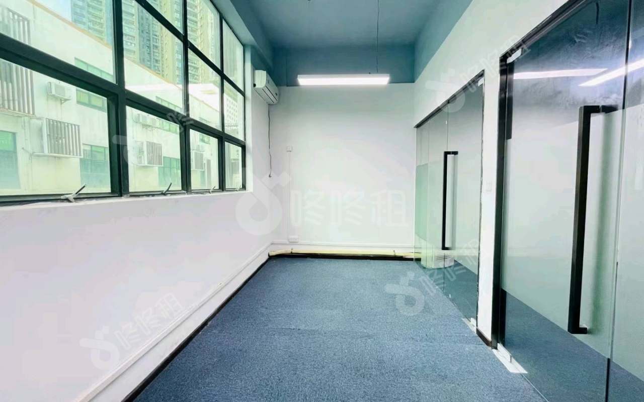 南山云谷二期_100平_精装_办公室隔间